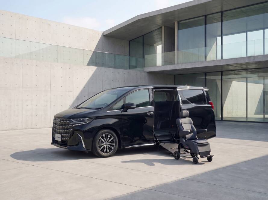 Alphard Welcab Singapore — accessible seating MPV overview