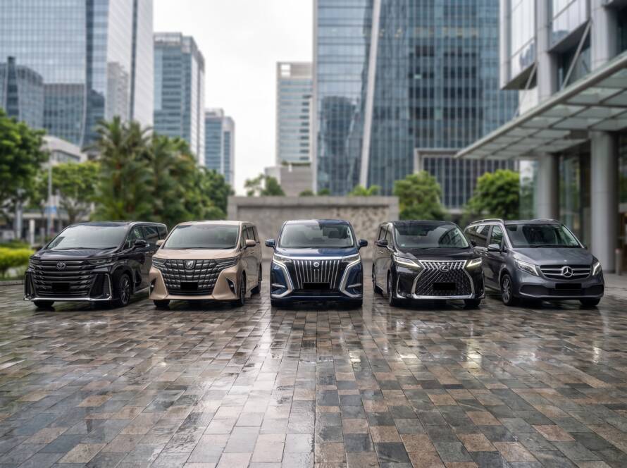Best chauffeur car Singapore — segment overview with top models